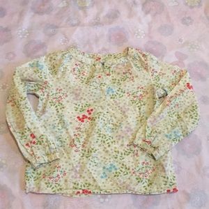 Old Navy long sleeved shirt